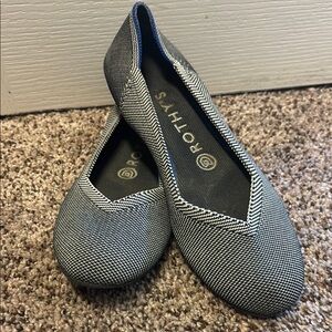 Rothy's Black and White Women's Shoes size 8